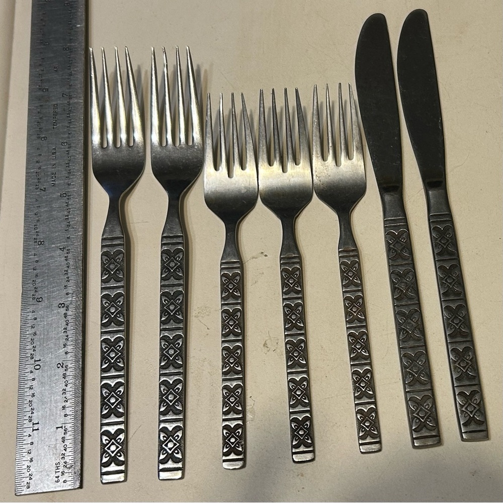 7 Vintage Ekco Silver Flatware Set